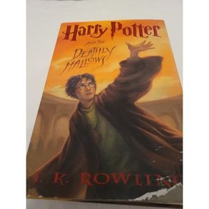 Harry Potter and the Deathly Hallows First American Edition July 2007